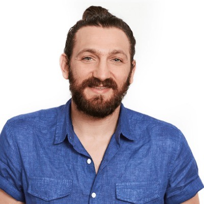 Ezra Firestone, founder of Smart Marketer
