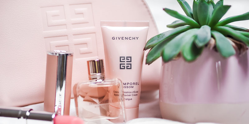 Givenchy perfume lipstick pouch cream