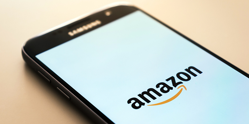 Amazon logo displayed on a Samsung phone